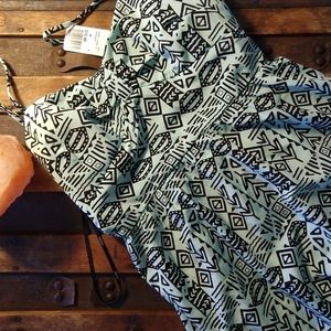 🚚MOVING SALE! NWT Mint Green Dress